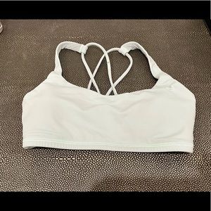 Lululemon Free to be Bra - Sea Mist